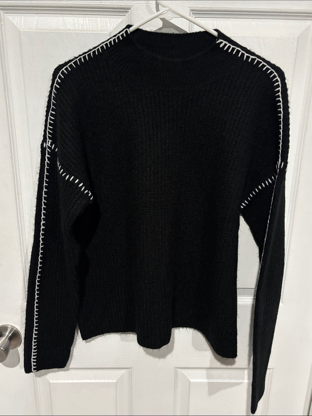 Evereve Black Sweater with White Stitching